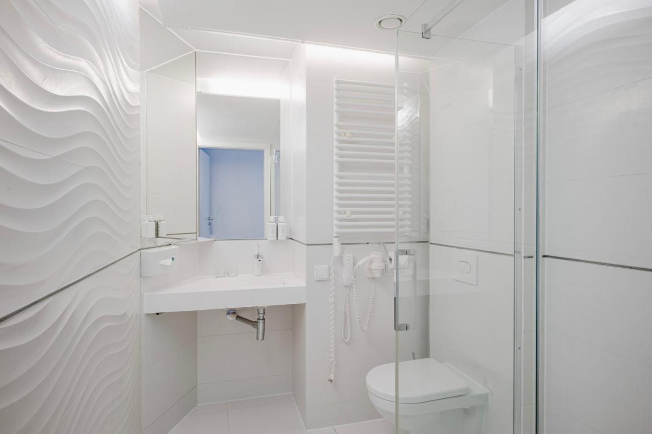 Ultra Marine By Zdrojowa Hotel Kołobrzeg Kültér fotó