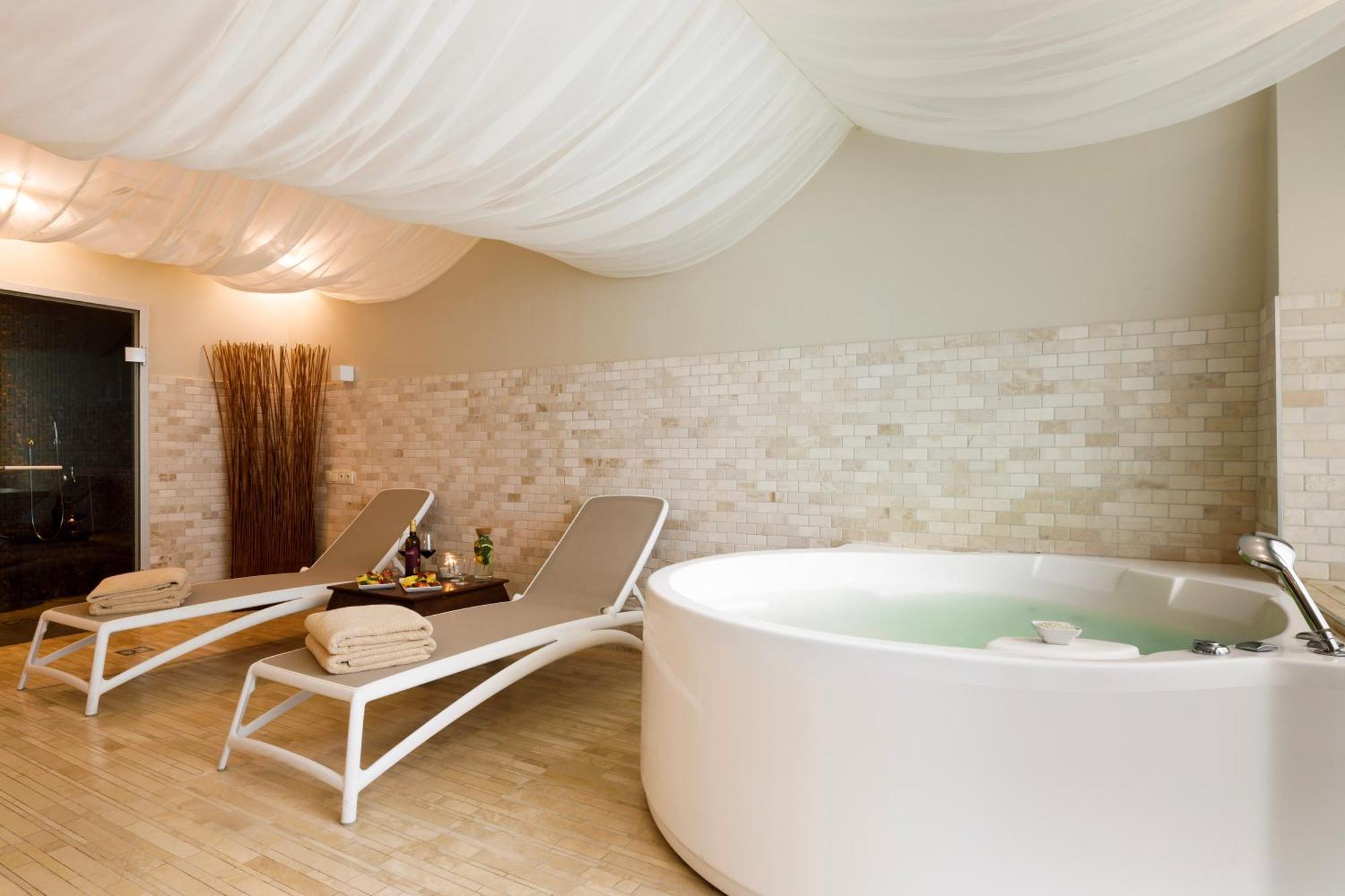 Ultra Marine By Zdrojowa Hotel Kołobrzeg Kültér fotó